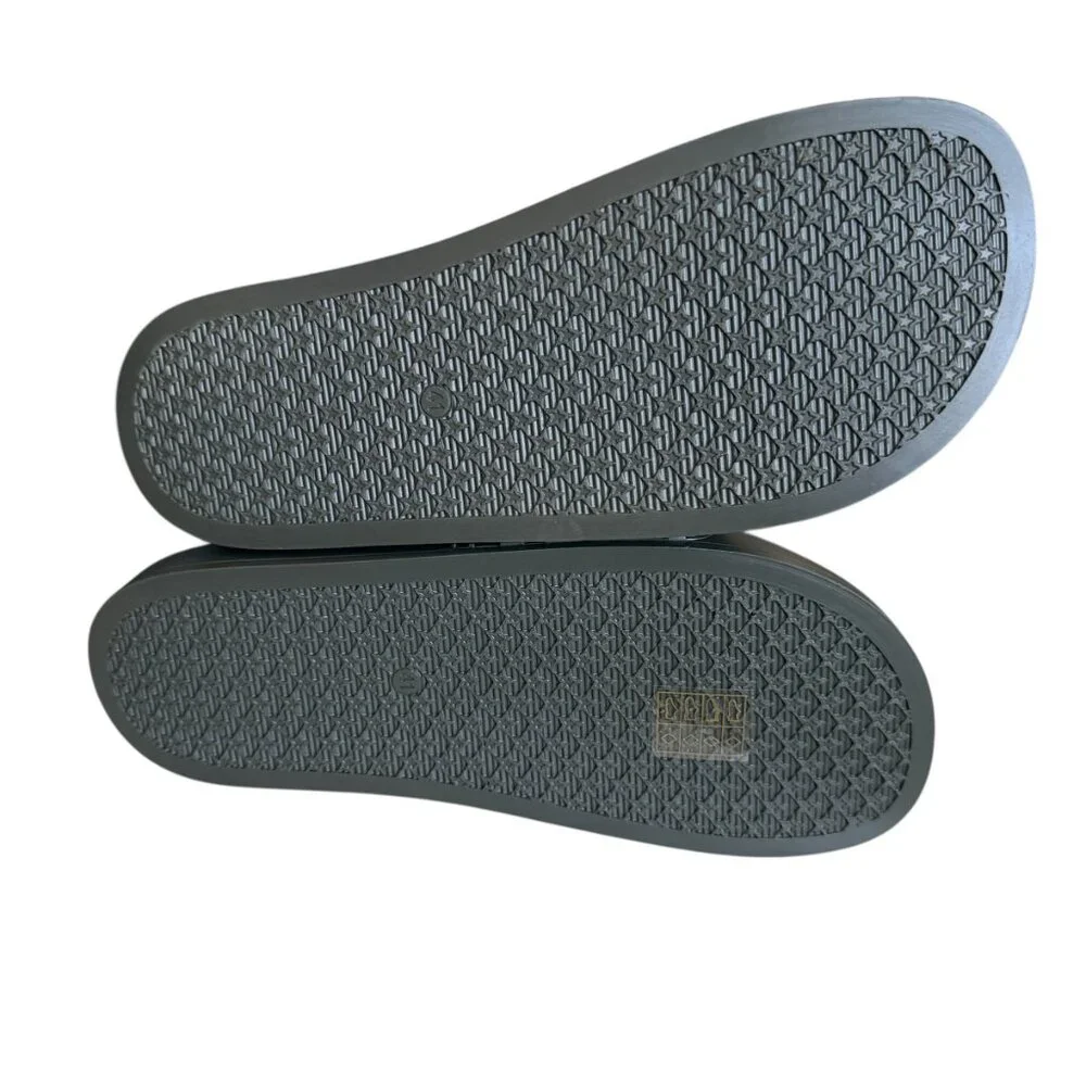 Versace 1006272 Men's Rubber Greca Gomma Pool Slide,‎ sizes 41